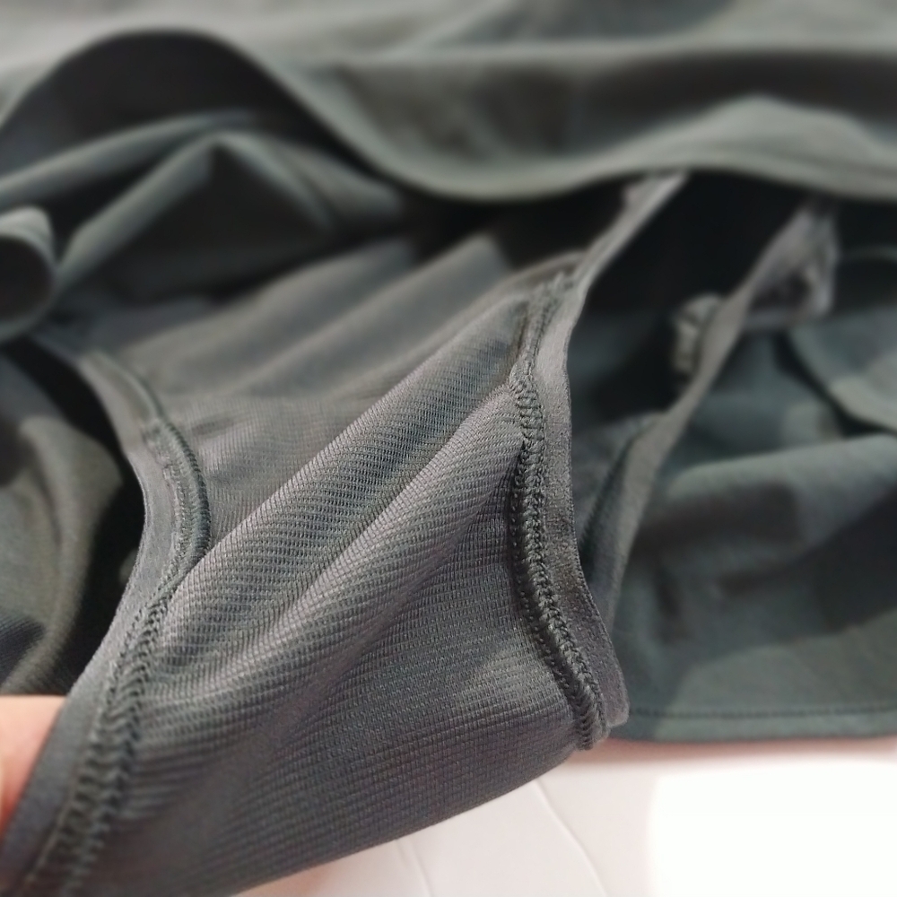 CRZ YOGA Women's Black Athletic Shorts - Picture 5 of 8